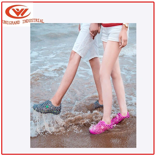 Summer Beach Fashion Design EVA Clogs